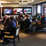 Tower-Club-Tysons-Corner-Vienna-VA-grill-busy-lunch-560x310_galleryimage